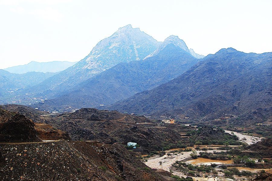 Jabal Hafit — Road to Al ain- Jabel hafeet - panoramio.jpg